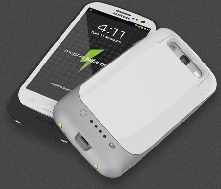 Mophie juice pack Battery Case for Samsung Galaxy S III in use