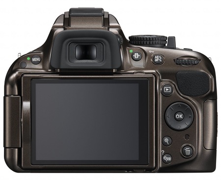 Nikon D5200 Digital SLR Camera with 39-point AF and 24.1 Megapixel Sensor back