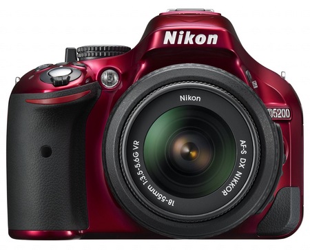 Nikon D5200 Digital SLR Camera with 39-point AF and 24.1 Megapixel Sensor red