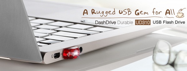 ADATA DashDrive Durable UD310 Gem-like USB Flash Drive in use