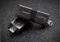 Kingston DataTraveler HyperX Predator 3.0 1TB USB 3.0 Flash Drive 1