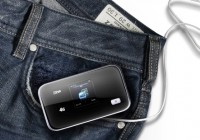 ZTE uFi MF93D LTE 4G Mobile Hotspot supports dual-band WiFi pocket