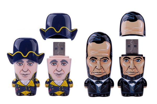 Mimico MIMOBOT x US Presidents Flash Drives feature Washington and Lincoln
