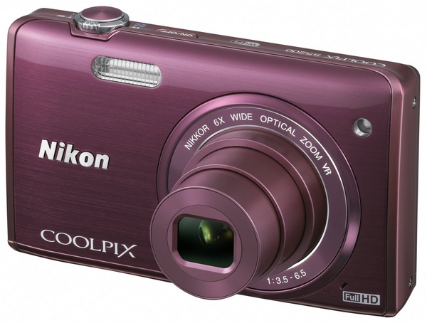 Nikon CoolPix S5200 digital camera plum