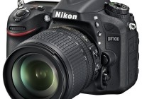 Nikon D7100 DX-Format DSLR angle