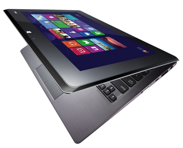 Asus ships Taichi 31 Ultrabook with dual 1080p Display angle