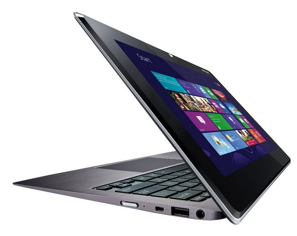 Asus ships Taichi 31 Ultrabook with dual 1080p Display open