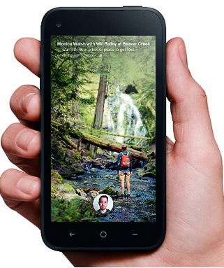 HTC First, the Facebook Phone on hand