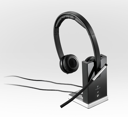 Logitech Wireless Headset H820e offers Enterprise-grade Audio dual charger dock