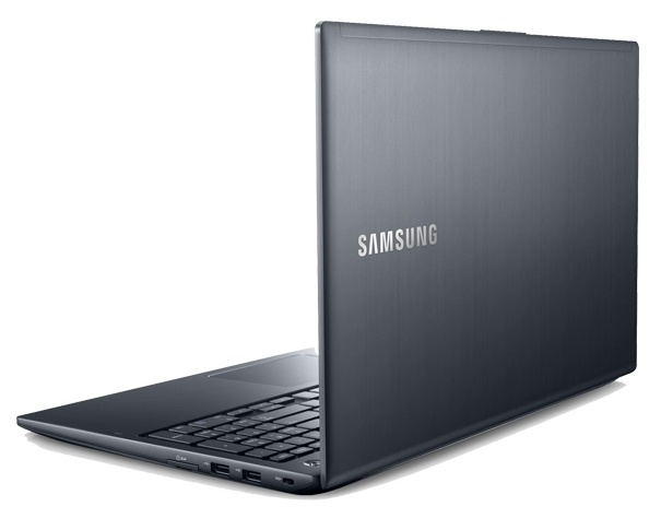 Samsung ATIV Book 6 ultrabook lid