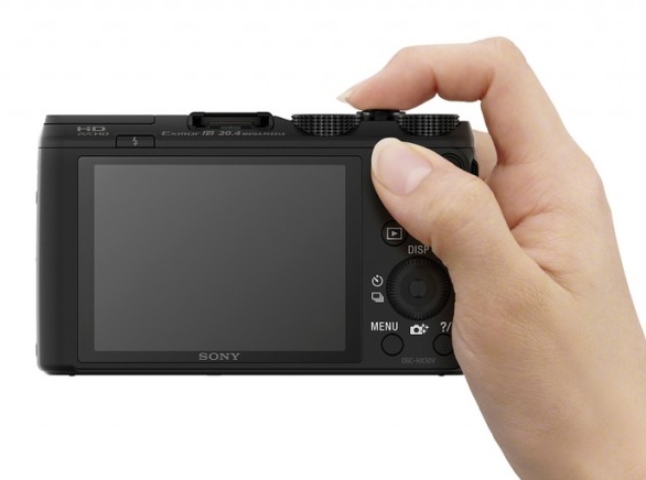 Sony Cyber-shot HX50V is the World's Smallest and Lightest 30x Zoom Camera on hand