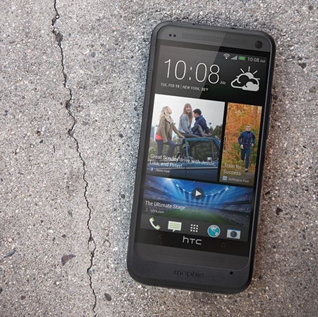 Mophie juice pack for HTC One front
